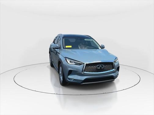2022 INFINITI QX50 LUXE
