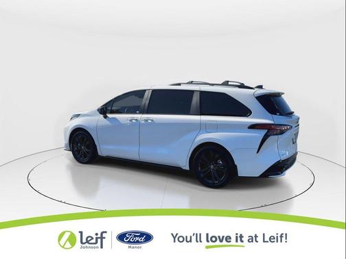 2025 Toyota Sienna XSE 7 Passenger