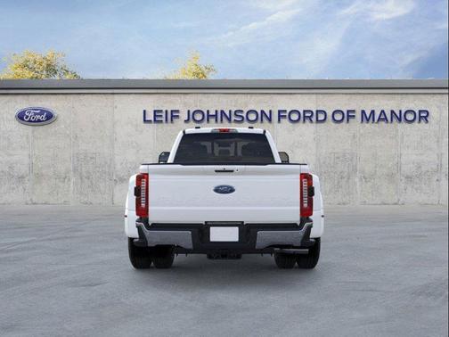 2025 Ford F-350 Lariat