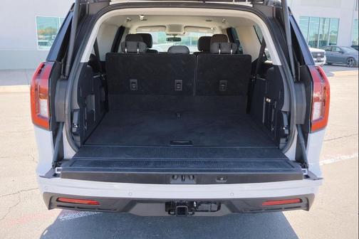 2025 Ford Expedition Max Active 4x2