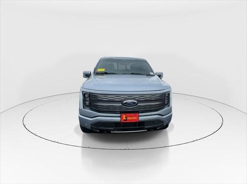 2022 Ford F-150 Lightning LARIAT