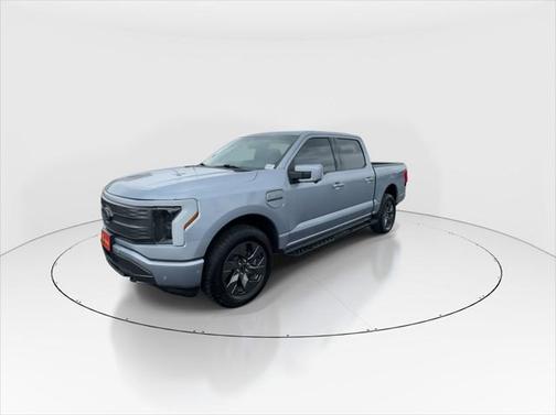 2022 Ford F-150 Lightning LARIAT