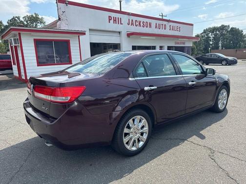 2012 Lincoln MKZ Base
