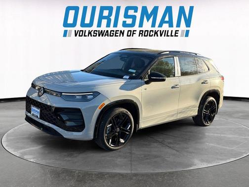 2025 Volkswagen Tiguan 2.0T SE R-Line Black 4MOTION