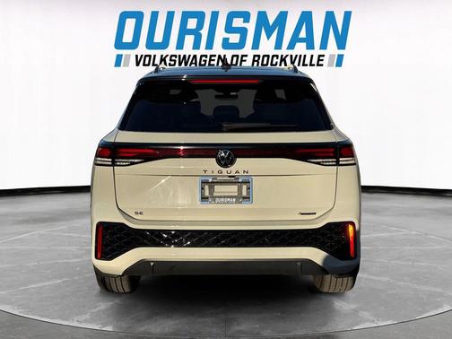 2025 Volkswagen Tiguan 2.0T SE R-Line Black 4MOTION