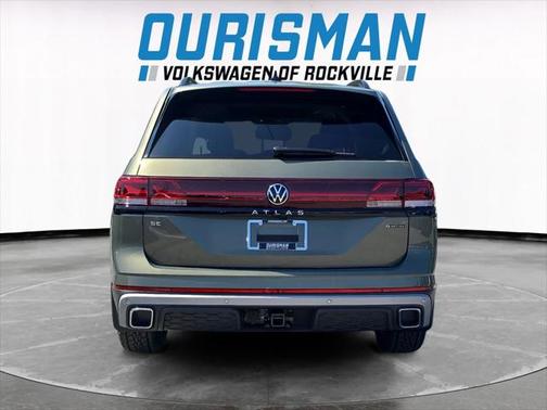 2025 Volkswagen Atlas 2.0T Peak Edition