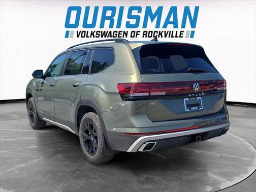 2025 Volkswagen Atlas 2.0T Peak Edition