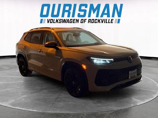 2025 Volkswagen Tiguan 2.0T SE R-Line Black 4MOTION