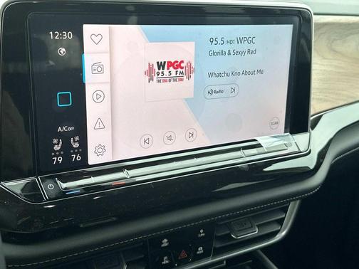 2025 Volkswagen Atlas 2.0T SE w/Technology 4MOTION