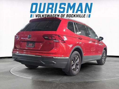 2024 Volkswagen Tiguan 2.0T SE 4MOTION