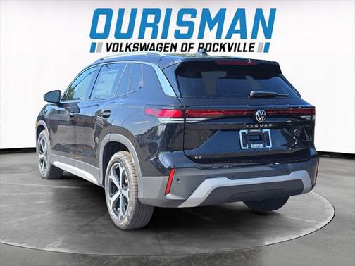 2025 Volkswagen Tiguan 2.0T SE
