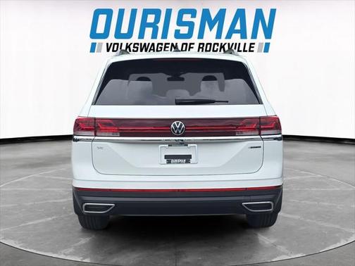 2025 Volkswagen Atlas 2.0T SE