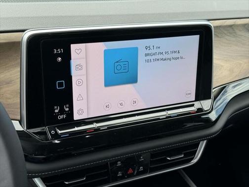 2025 Volkswagen Atlas 2.0T SE w/Technology 4MOTION