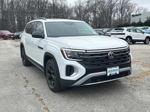 2025 Volkswagen Atlas 2.0T Peak Edition
