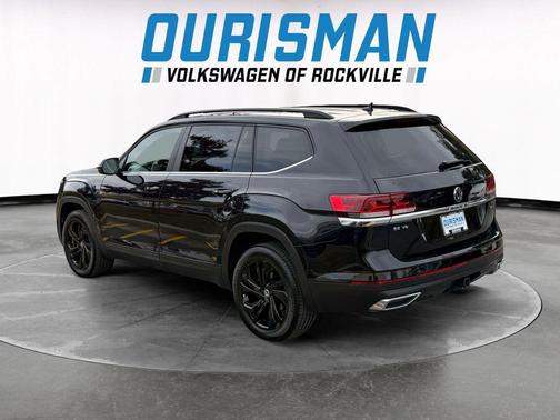 2022 Volkswagen Atlas 3.6L SE w/Technology