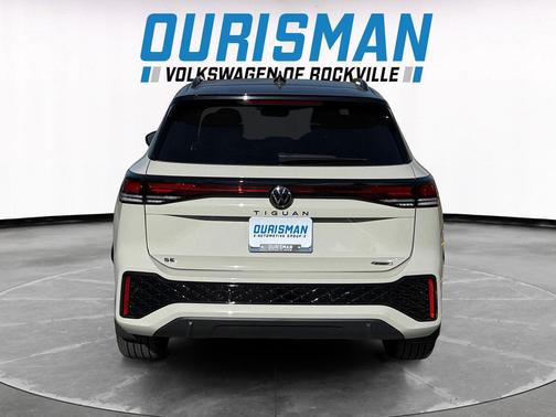 2025 Volkswagen Tiguan 2.0T SE R-Line Black 4MOTION