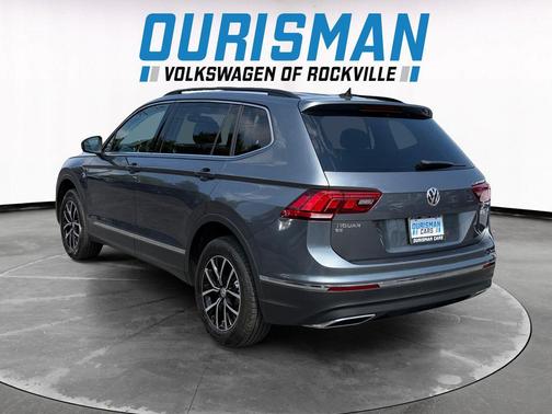 Platinum Gray Metallic 2021 Volkswagen Tiguan 2.0T SE 4MOTION