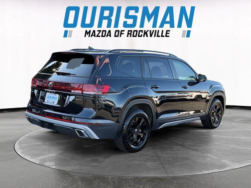 2024 Volkswagen Atlas 2.0T SE w/Technology 4MOTION