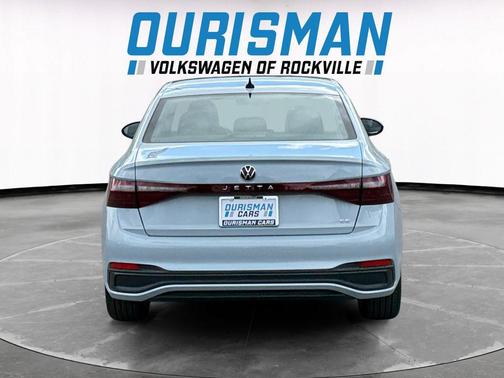 Gray 2026 Volkswagen Jetta 1.4T SE