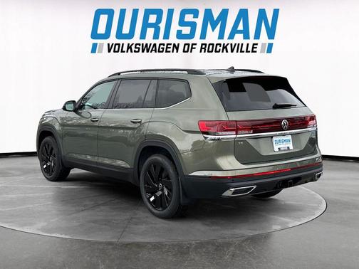 2026 Volkswagen Atlas 2.0T SE w/Technology 4MOTION