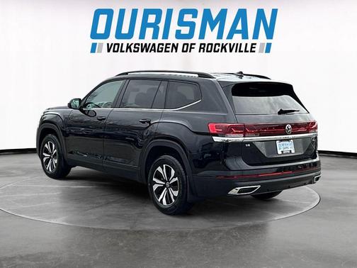 2025 Volkswagen Atlas 2.0T SE