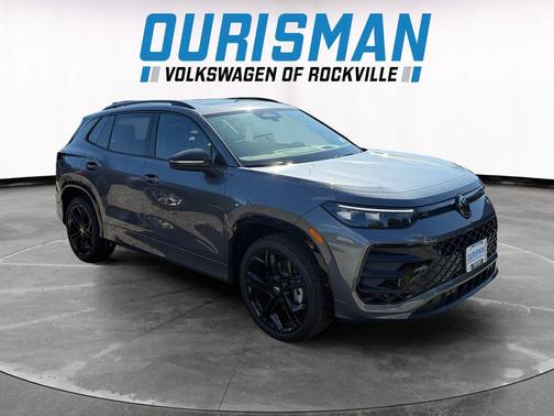 2025 Volkswagen Tiguan 2.0T SE R-Line Black 4MOTION