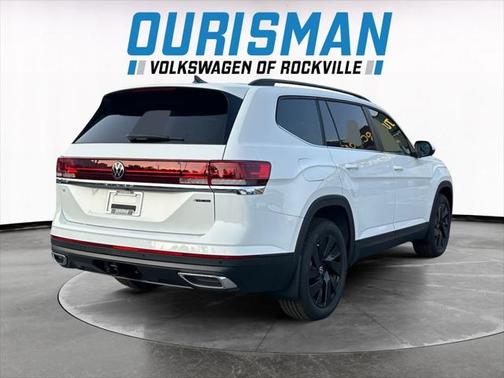 2025 Volkswagen Atlas 2.0T SE w/Technology 4MOTION