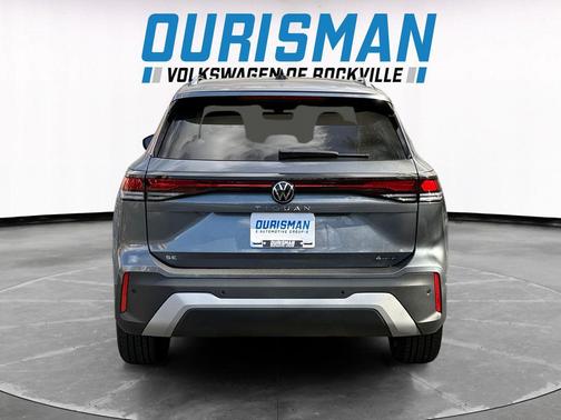 2025 Volkswagen Tiguan 2.0T SE 4MOTION