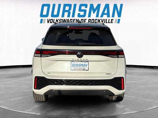 2025 Volkswagen Tiguan 2.0T SE R-Line Black 4MOTION