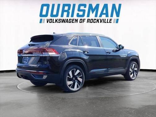 2025 Volkswagen Atlas Cross Sport 2.0T SE w/Technology 4MOTION
