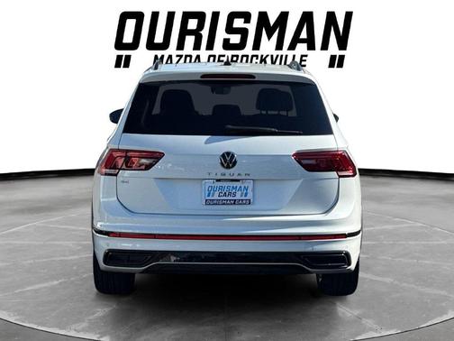 Opal White Pearl 2024 Volkswagen Tiguan 2.0T SE R-Line Black