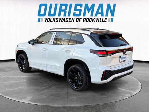 2025 Volkswagen Tiguan 2.0T SE R-Line Black 4MOTION