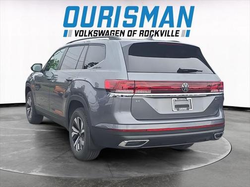 2025 Volkswagen Atlas 2.0T SE