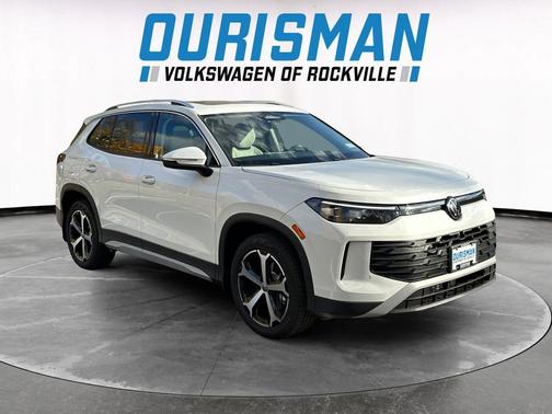 2025 Volkswagen Tiguan 2.0T SE 4MOTION