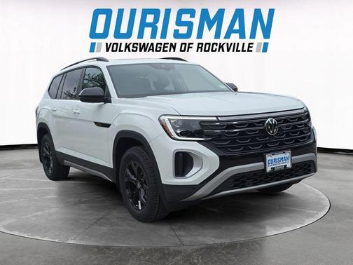 2025 Volkswagen Atlas 2.0T Peak Edition