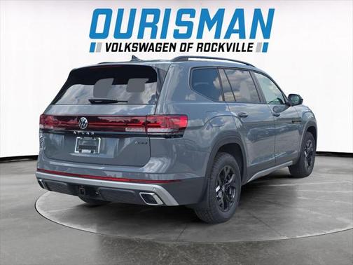 2025 Volkswagen Atlas 2.0T Peak Edition