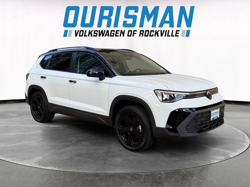 2025 Volkswagen Taos 1.5T SE Black