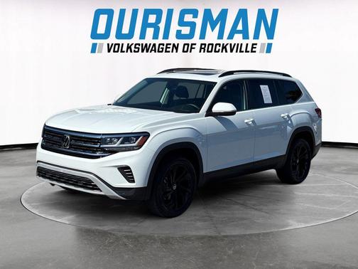 Pure White 2023 Volkswagen Atlas 3.6L SE w/Technology