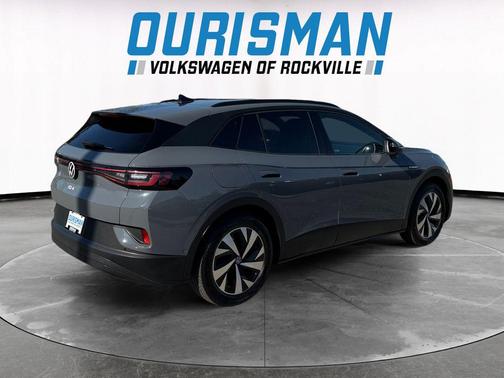 2023 Volkswagen ID.4 Pro