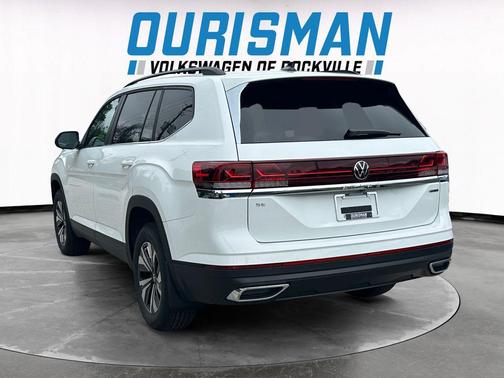 2025 Volkswagen Atlas 2.0T SE