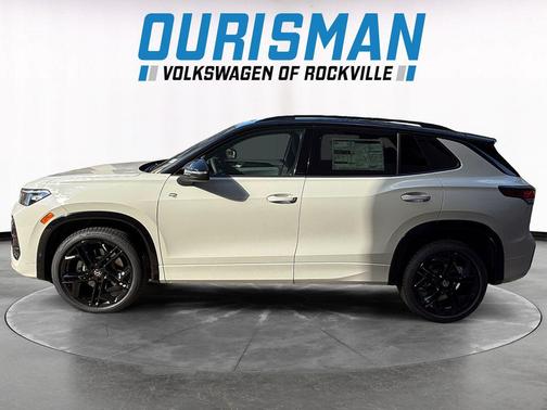2025 Volkswagen Tiguan 2.0T SE R-Line Black 4MOTION