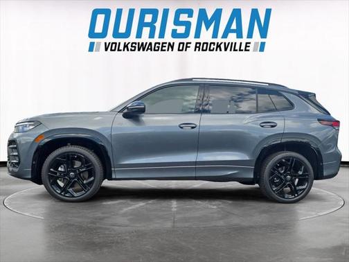2025 Volkswagen Tiguan 2.0T SE R-Line Black 4MOTION