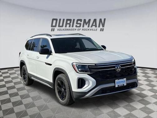 2025 Volkswagen Atlas 2.0T Peak Edition