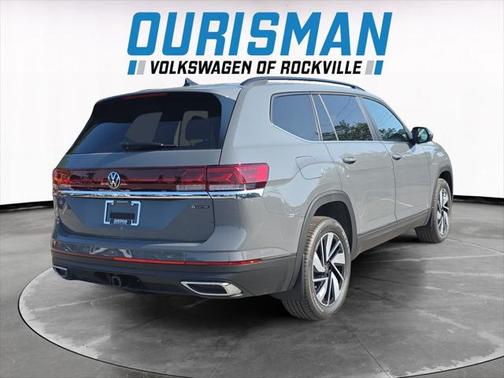 2025 Volkswagen Atlas 2.0T SE w/Technology 4MOTION