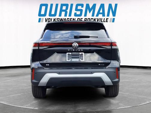 2025 Volkswagen Tiguan 2.0T SE 4MOTION