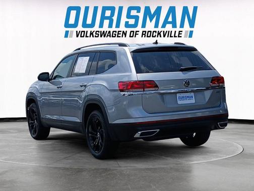 2023 Volkswagen Atlas 2.0T SE w/Technology 4MOTION