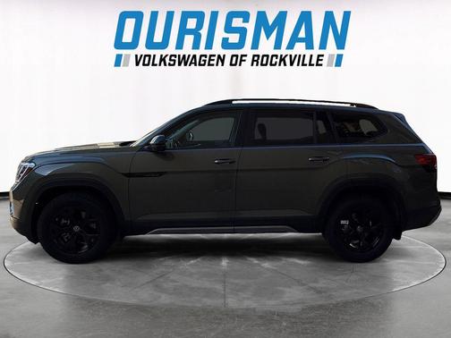 2025 Volkswagen Atlas 2.0T Peak Edition