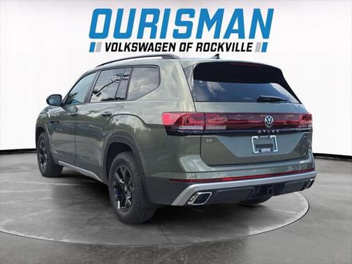 2025 Volkswagen Atlas 2.0T Peak Edition