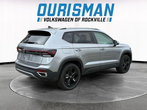 2025 Volkswagen Taos 1.5T SEL