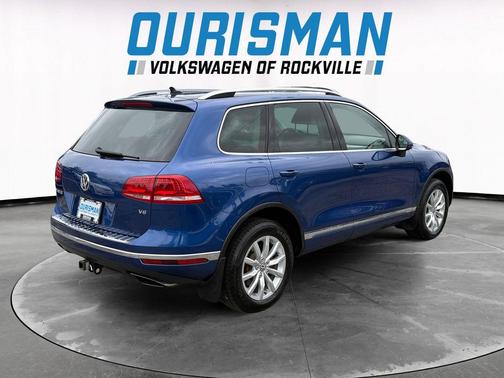 2016 Volkswagen Touareg VR6 Sport